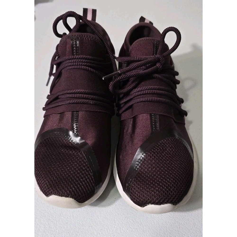 FABLETICS Pismo Performance Sneakers Shoe Women's‎ Size 9